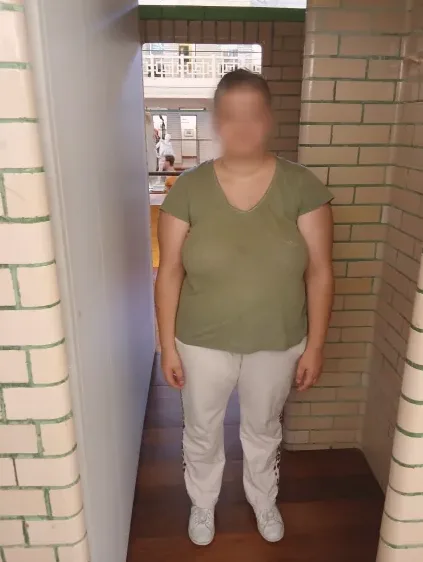 Abril, 23 años