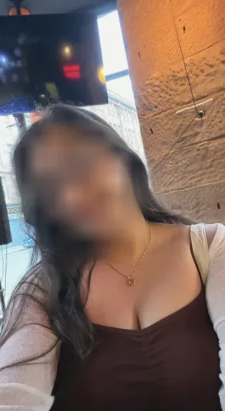 Esther, 24 años